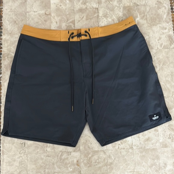Trunks Co‎ Men's Gray and Orange Color Board/Swim Shorts Size 34 - Picture 1 of 7